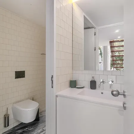 Whome Lisbon's Elite A Stylish & Modern W Patio Apartmán *