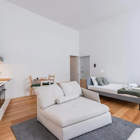 דירה Whome Lisbon's Elite A Stylish & Modern W Patio ליסבון