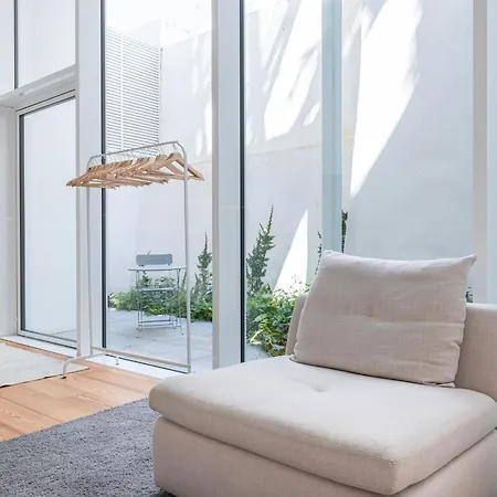 Whome Lisbon's Elite A Stylish & Modern W Patio דירה *